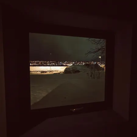 아파트 Cozy Apartment, With A View Of *
