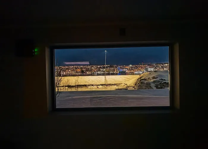 아파트 Cozy Apartment, With A View Of *